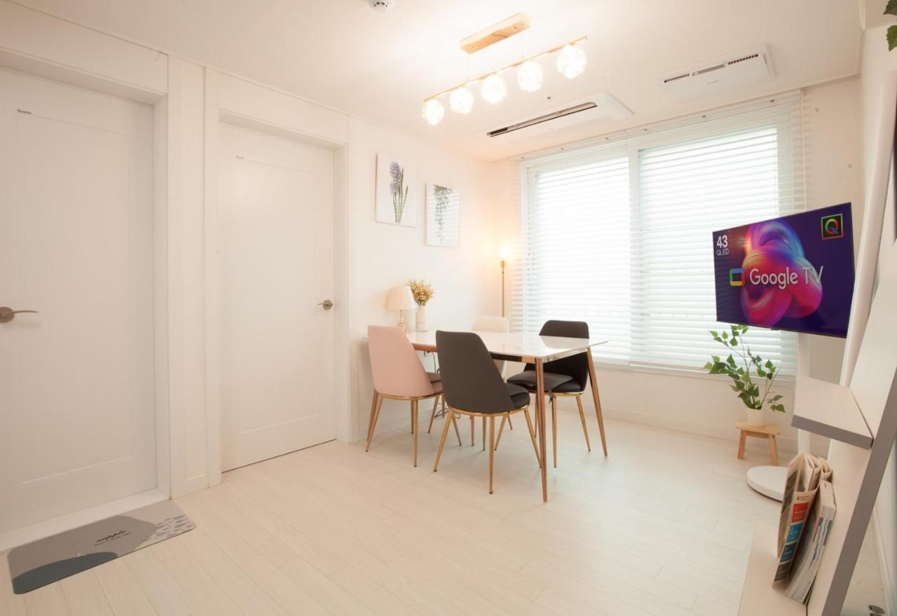 Апартаменты Seoul Station Joey House Экстерьер фото